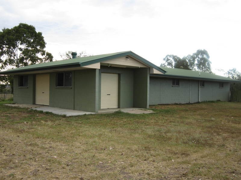 106 Chalk Street, Ipswich QLD 4305