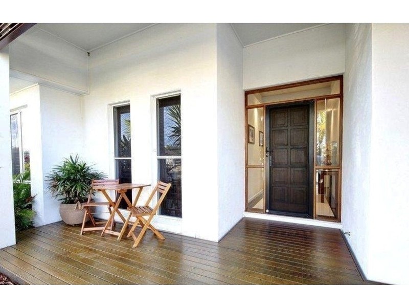 Sandstone Point QLD 4511