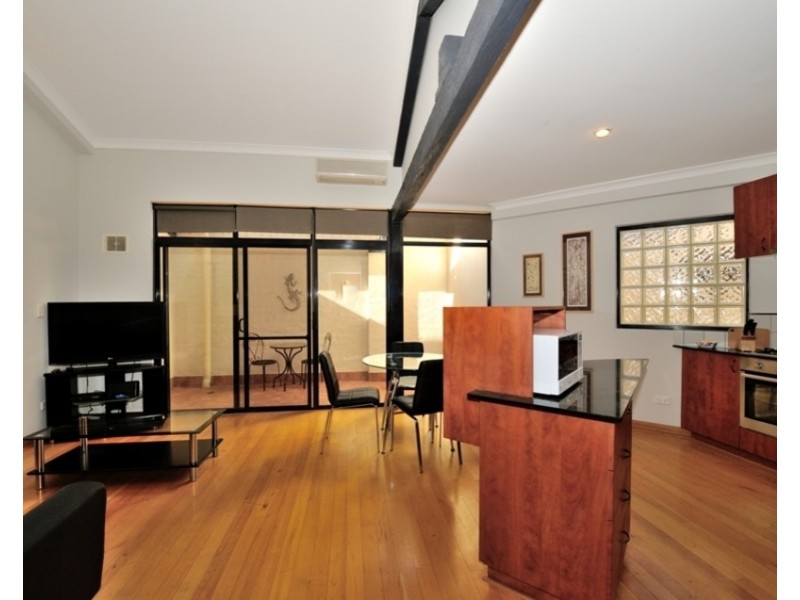 16/56 Pakenham St, Fremantle WA 6160