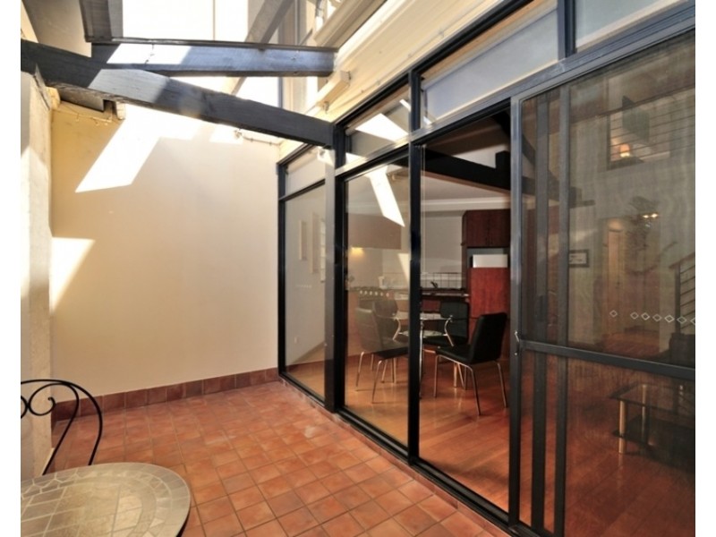 16/56 Pakenham St, Fremantle WA 6160