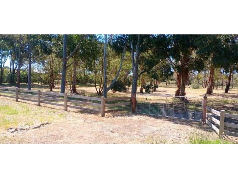 Lot LOT 2, 70 JOLLYS ROAD, Teesdale VIC 3328