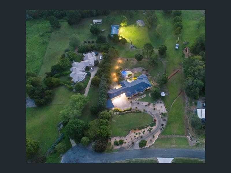 118 Crest Hill Drive, Wongawallan QLD 4210