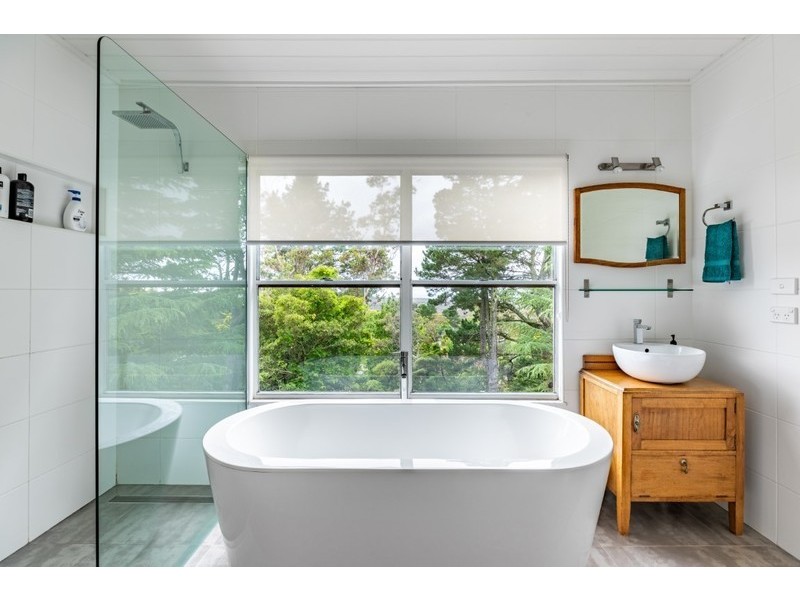 30 Hume Ave, Wentworth Falls NSW 2782