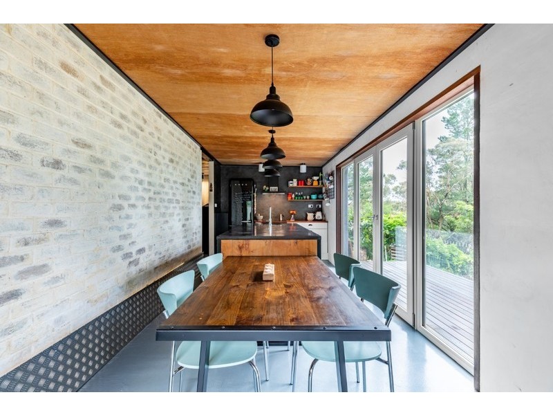 30 Hume Ave, Wentworth Falls NSW 2782