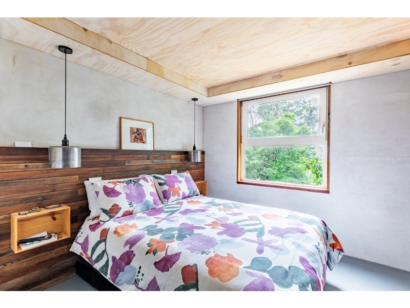 30 Hume Ave, Wentworth Falls NSW 2782