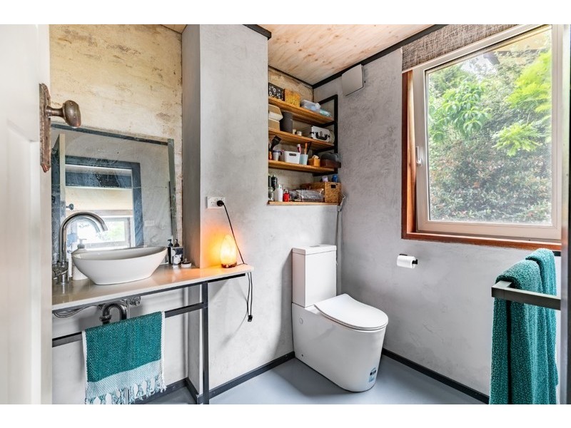 30 Hume Ave, Wentworth Falls NSW 2782