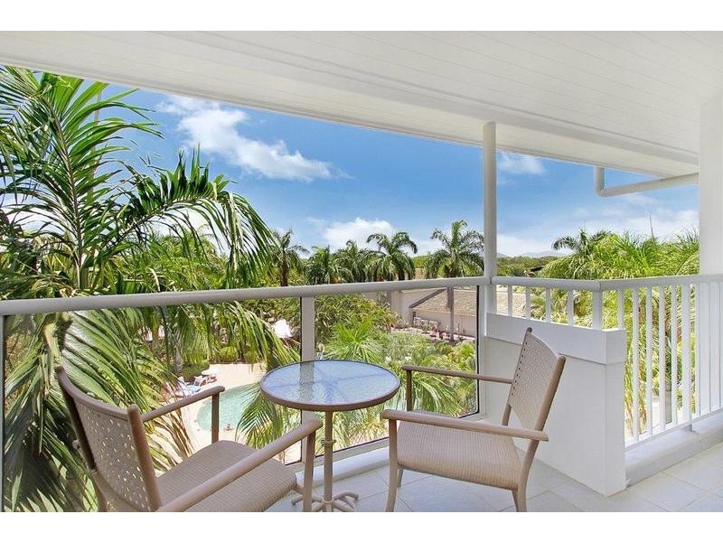 341/305-341 Coral Coast Drive, Palm Cove QLD 4879