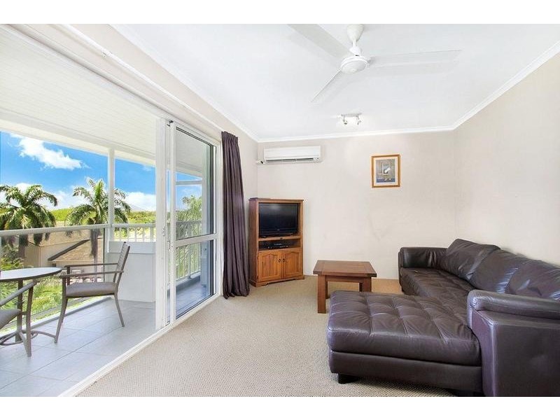 341/305-341 Coral Coast Drive, Palm Cove QLD 4879