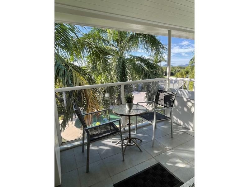 341/305-341 Coral Coast Drive, Palm Cove QLD 4879