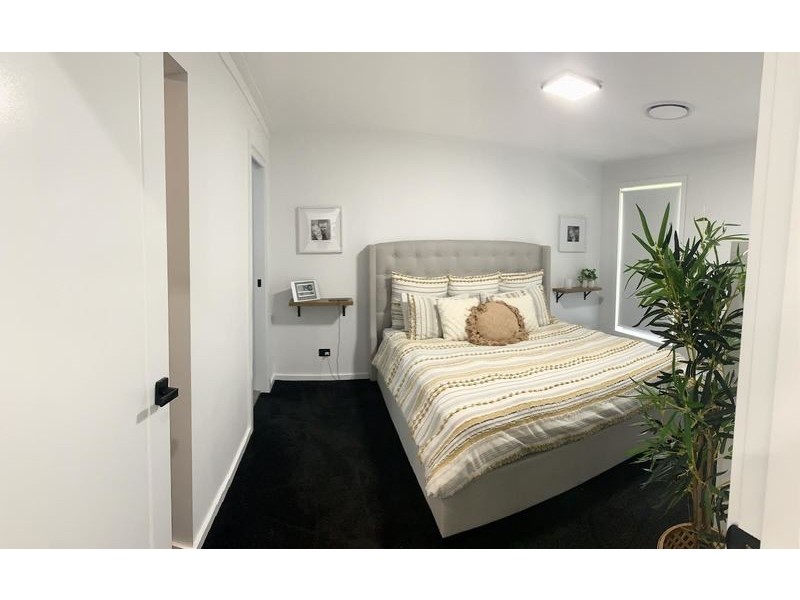 6 Yarra Place, Dubbo NSW 2830