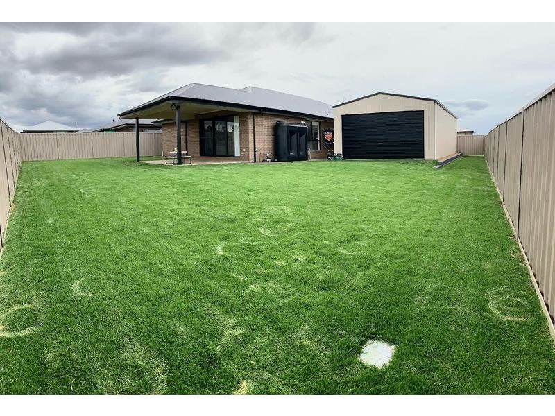 6 Yarra Place, Dubbo NSW 2830