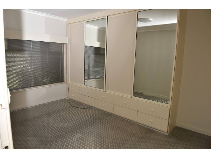 59 Eastbourne Crescent, Nollamara WA 6061