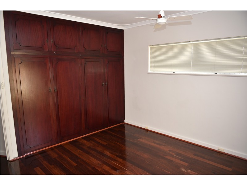 59 Eastbourne Crescent, Nollamara WA 6061