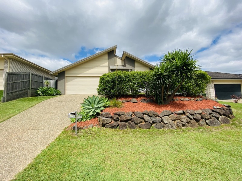 4 Natasha Street, Ormeau QLD 4208