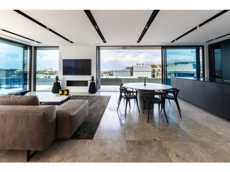 201/49 Kerferd Avenue, Sorrento VIC 3943