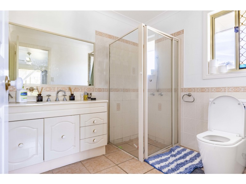 8 Marlee Court, Burleigh Heads QLD 4220