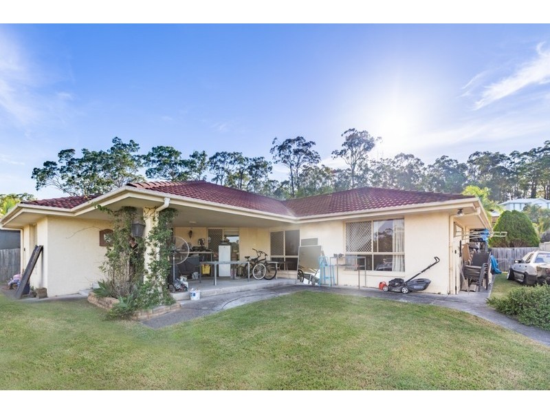 8 Marlee Court, Burleigh Heads QLD 4220