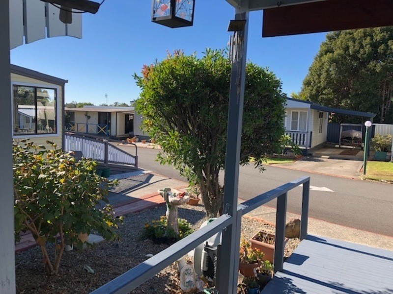 72/278-280 Princes Highway, Bomaderry NSW 2541