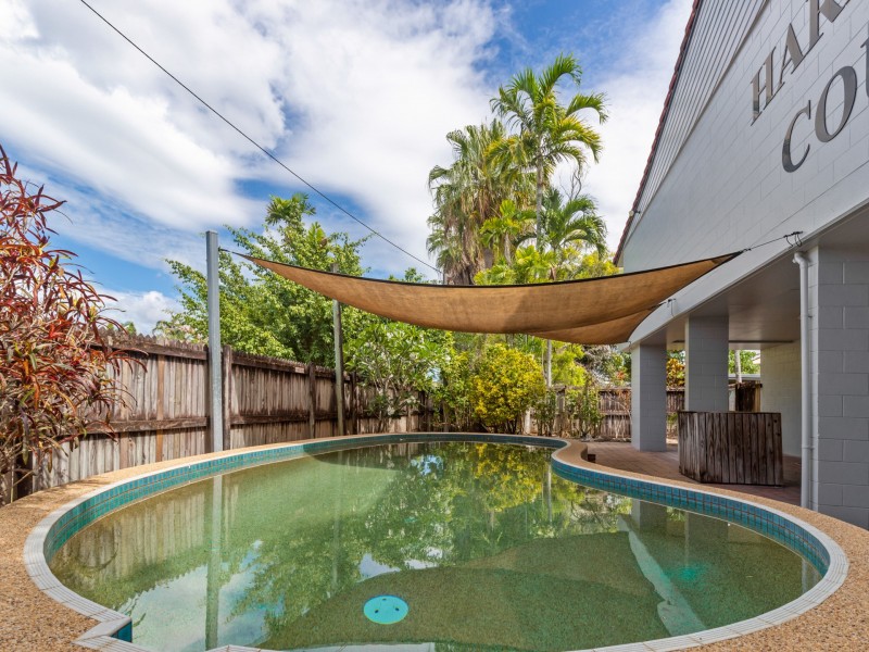 15/451 Severin street, Manunda QLD 4870