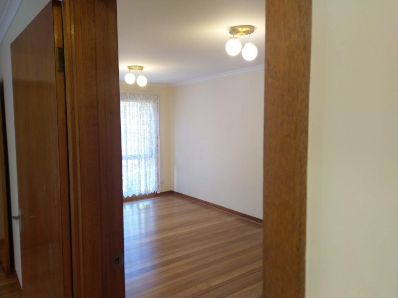 2/21 Rowell Av, Camberwell VIC 3124
