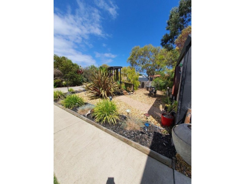 9 LAKE HAVEN, Newlands Arm VIC 3875