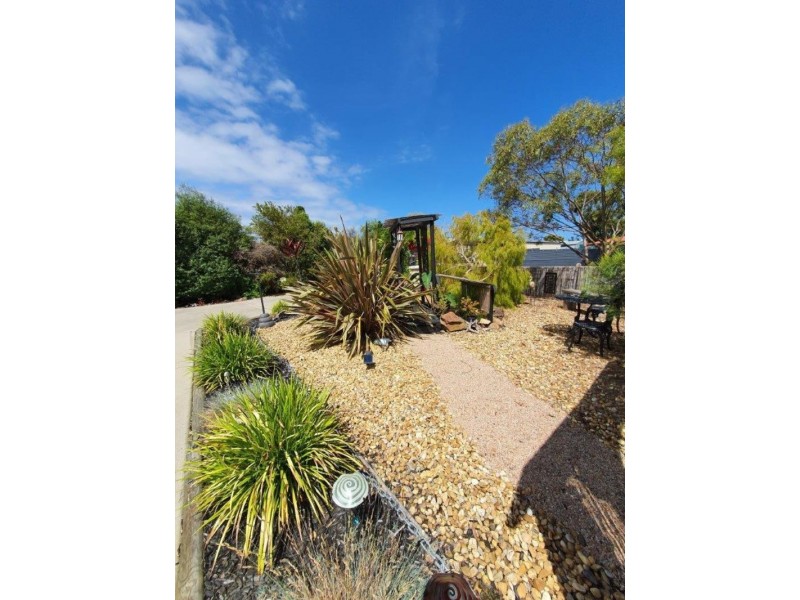 9 LAKE HAVEN, Newlands Arm VIC 3875