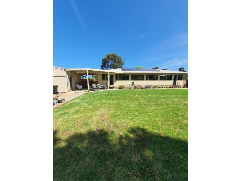 9 LAKE HAVEN, Newlands Arm VIC 3875