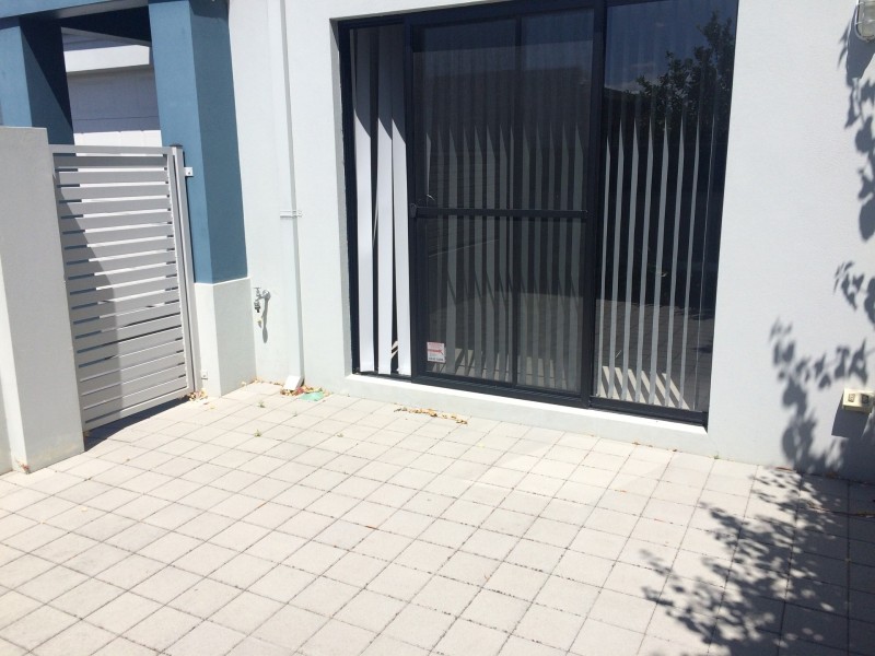 10C Hartog Street, Innaloo WA 6018