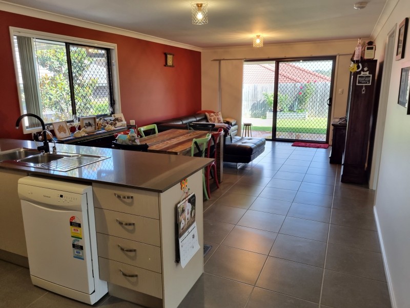 12 Amari Street, Holmview QLD 4207