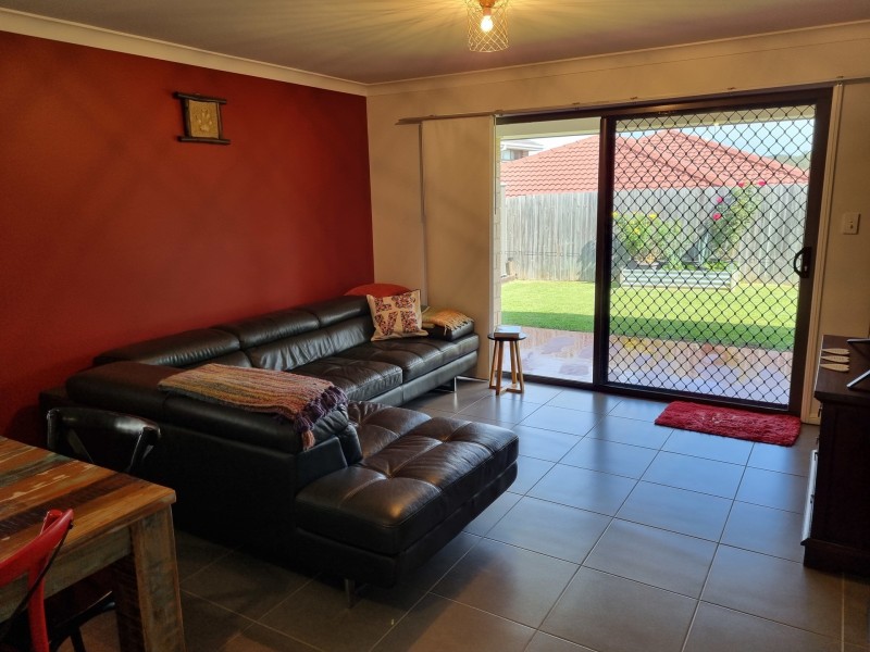 12 Amari Street, Holmview QLD 4207