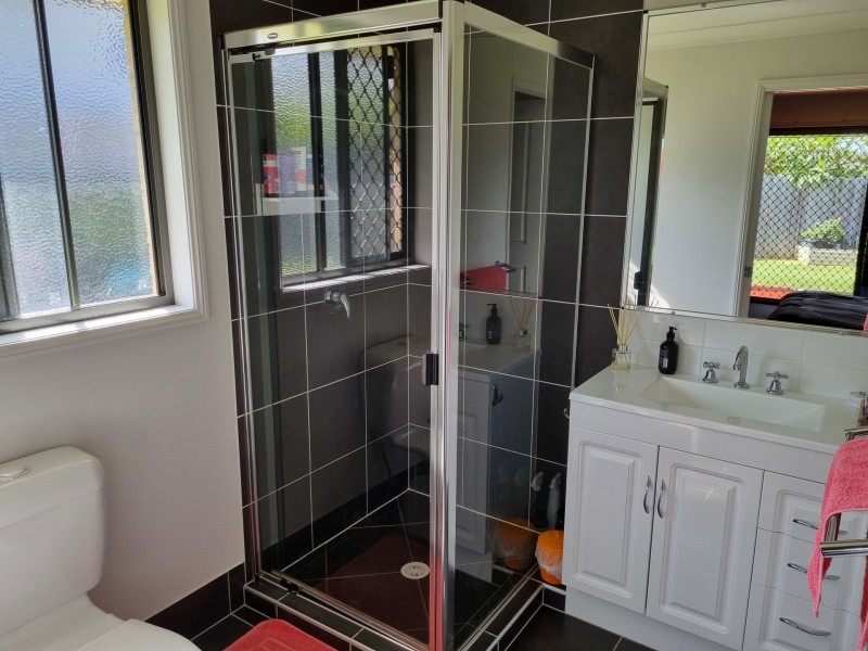 12 Amari Street, Holmview QLD 4207