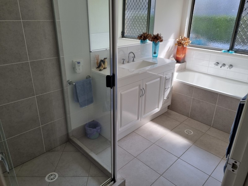 12 Amari Street, Holmview QLD 4207