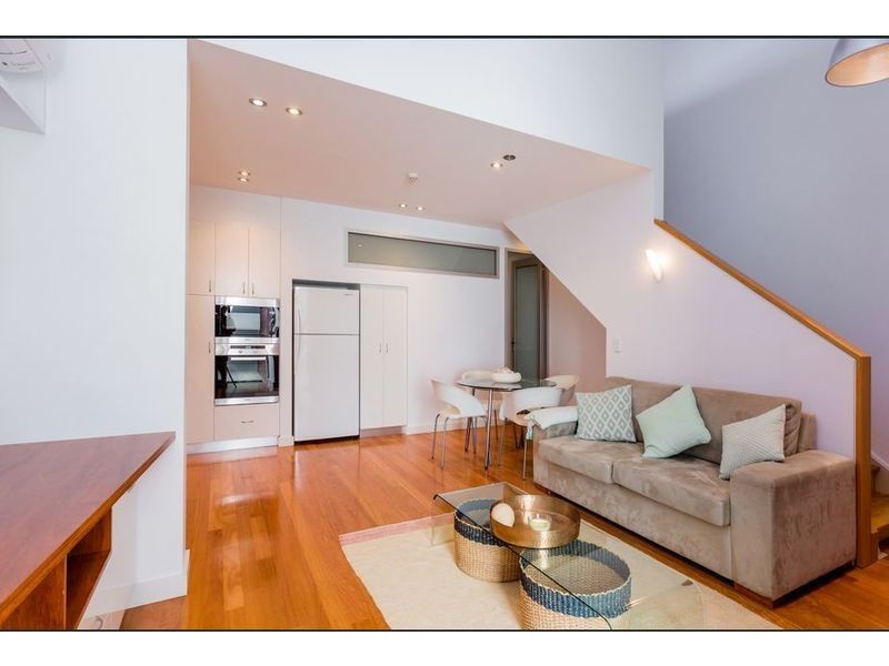 4/22 Russell Street, Fremantle WA 6160