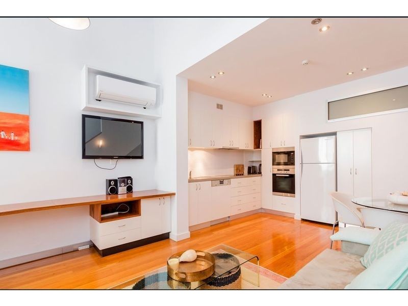 4/22 Russell Street, Fremantle WA 6160