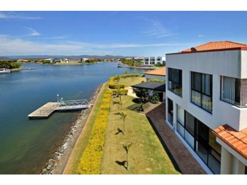 32 Prosperity Drive, Helensvale QLD 4212