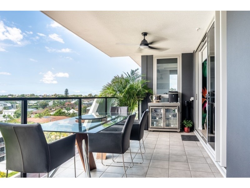 710/95 Linton, Kangaroo Point QLD 4169