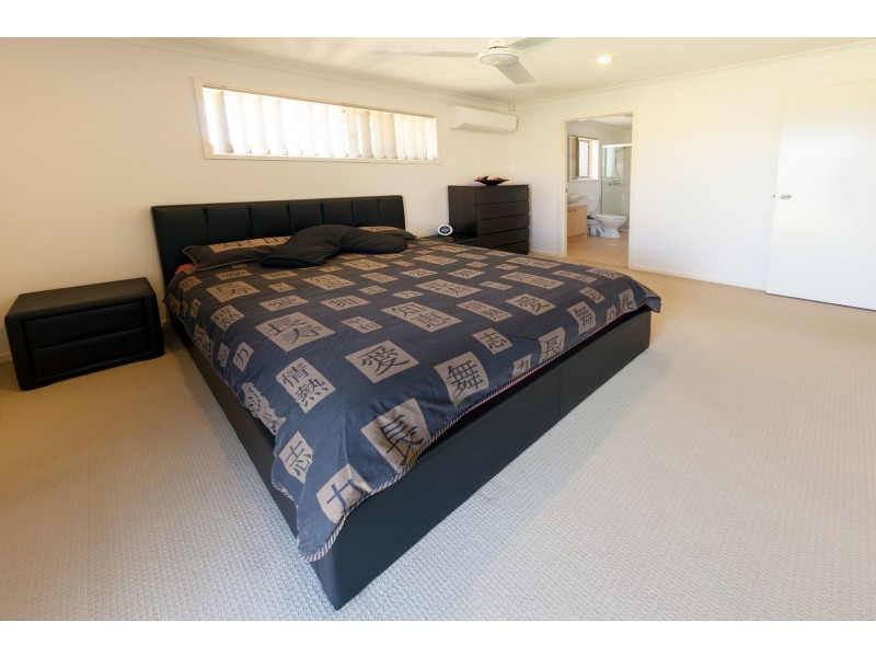 88 Glass House Cct, Kallangur QLD 4503