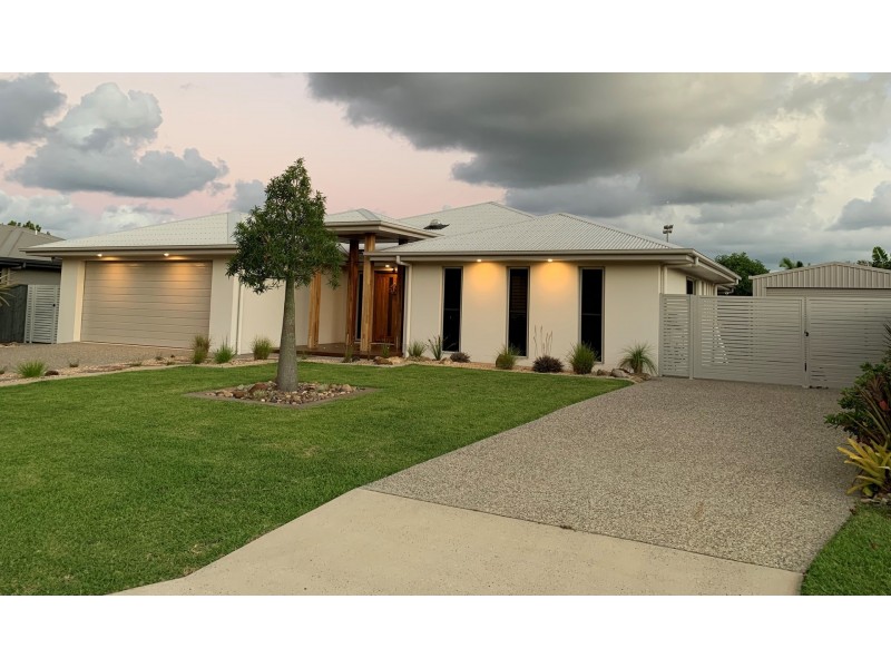 9 Maryvale Circuit, Beaconsfield QLD 4740