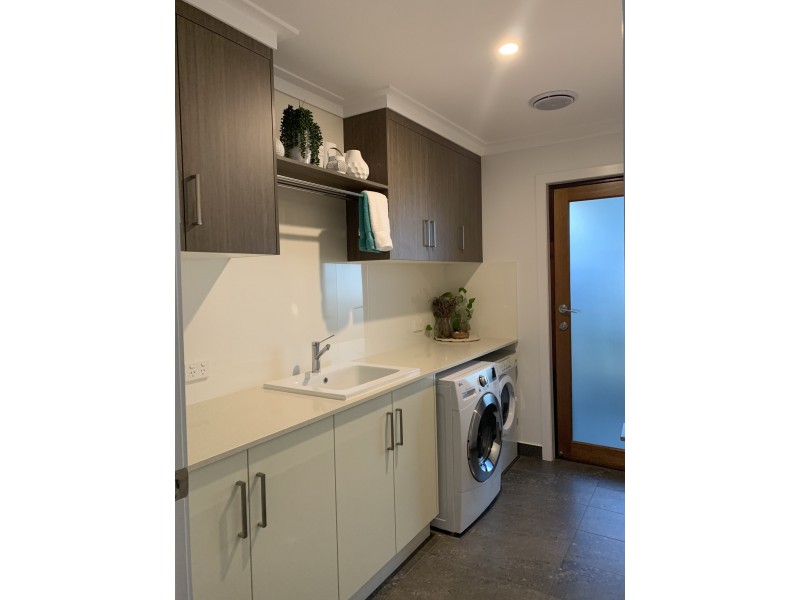 9 Maryvale Circuit, Beaconsfield QLD 4740