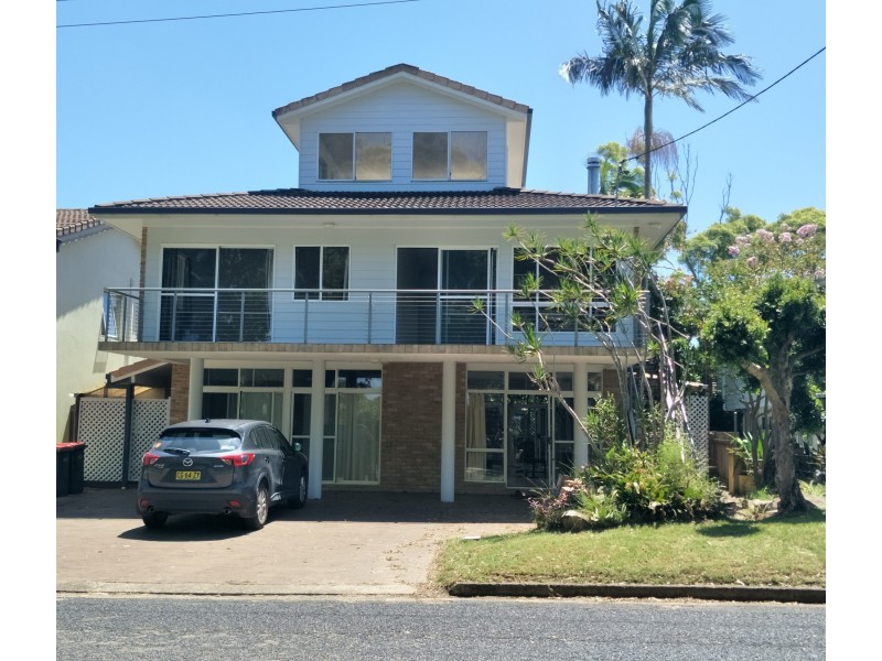 30 River Street, Mylestom NSW 2454