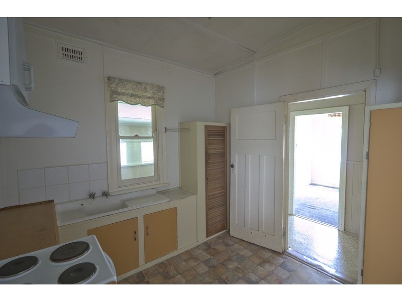 103 Edward Street, Orange NSW 2800