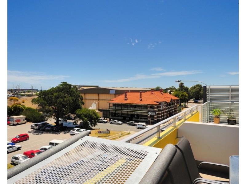 10/10 Kwong Alley, North Fremantle WA 6159