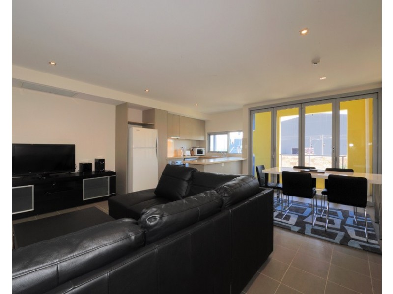 10/10 Kwong Alley, North Fremantle WA 6159