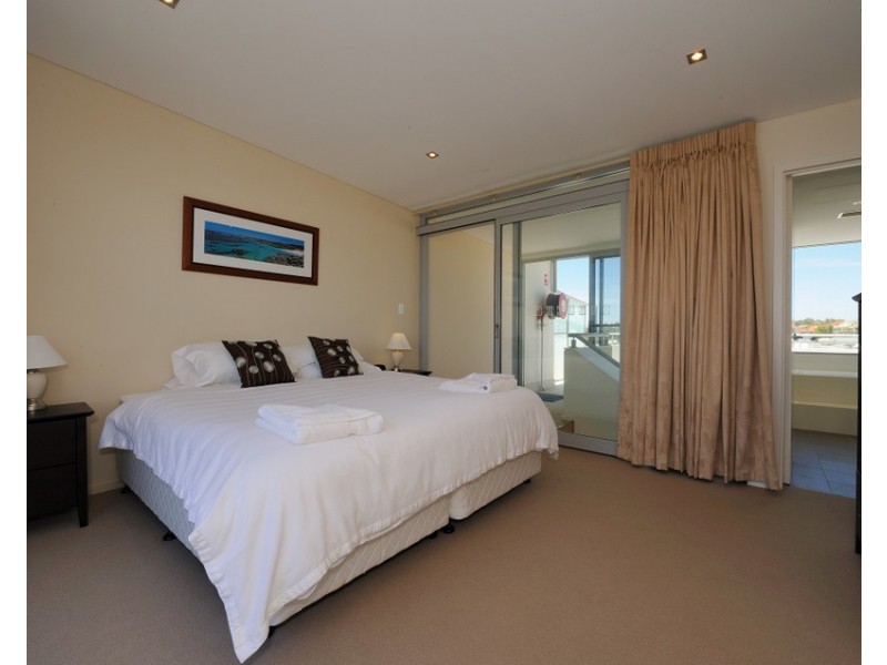 10/10 Kwong Alley, North Fremantle WA 6159