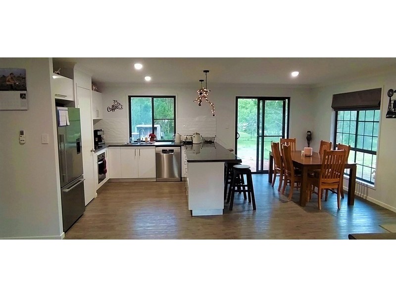 121 Mount Stanley Road, East Nanango QLD 4615