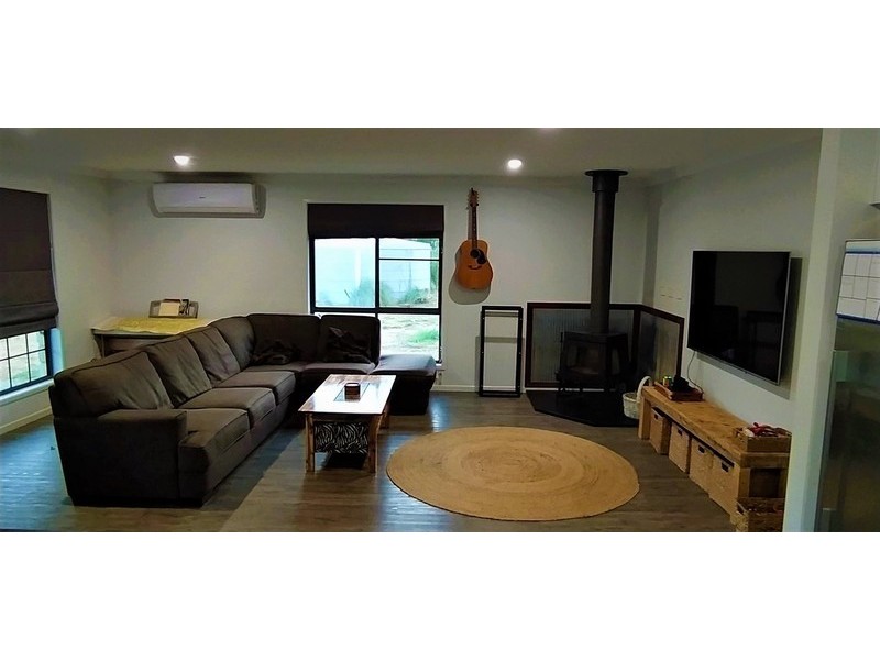 121 Mount Stanley Road, East Nanango QLD 4615