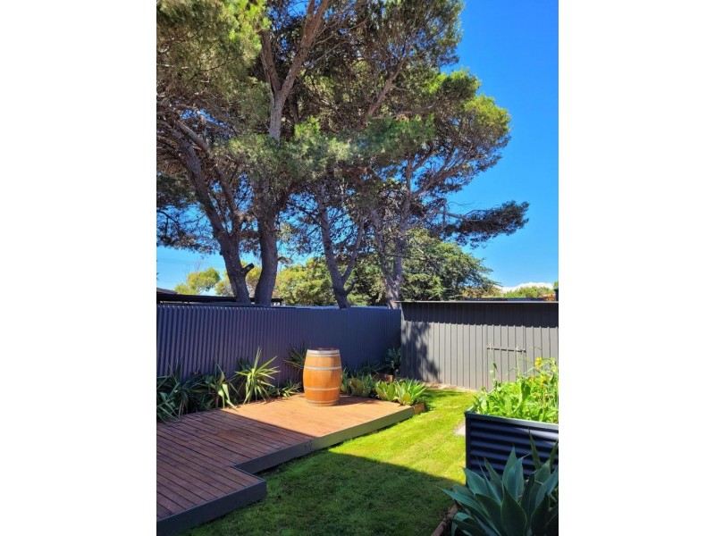 3B Wellington Ave, Sellicks Beach SA 5174