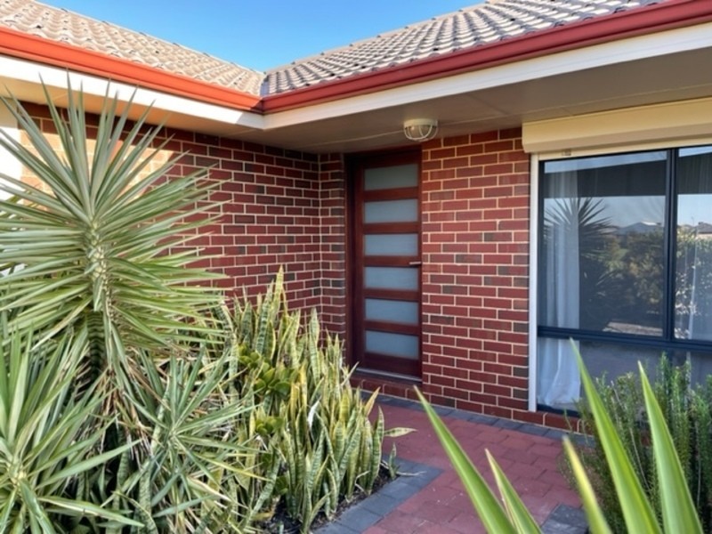 11 Malabar Drive, Secret Harbour WA 6173