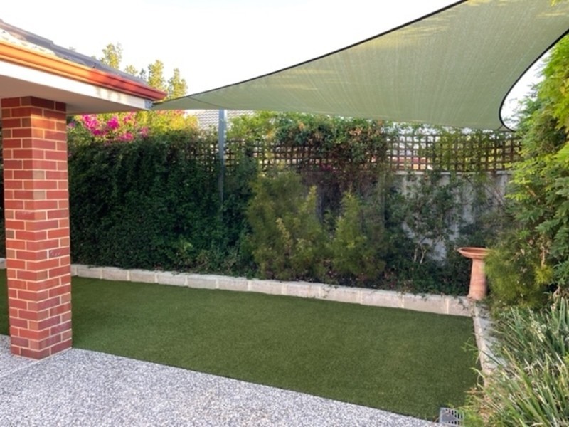 11 Malabar Drive, Secret Harbour WA 6173