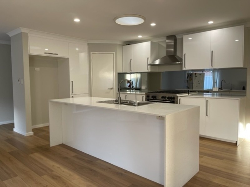 11 Malabar Drive, Secret Harbour WA 6173